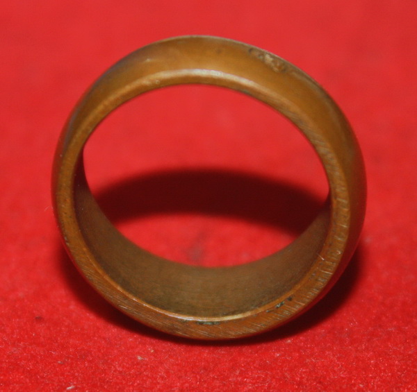 แหวนปลอกมีดพระรัตนจักร รุ่นแรกเนื้อลูกแก้ว หลวงปู่ชื้น วัดญาณเสน จ.อยุธยา