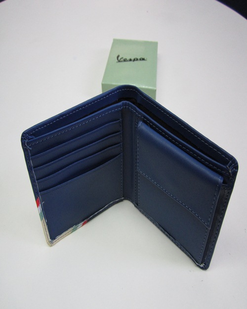 กระเป๋าใส่เงิน vespa สีน้ำเงิน สวย ๆ คับ ของแท้นะคับ