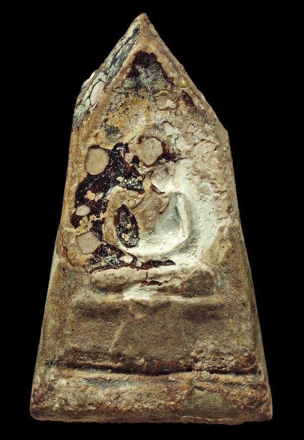 พระกรุวัดสามปลื้ม พิมพ์ห้าเหลียม(ที่4)