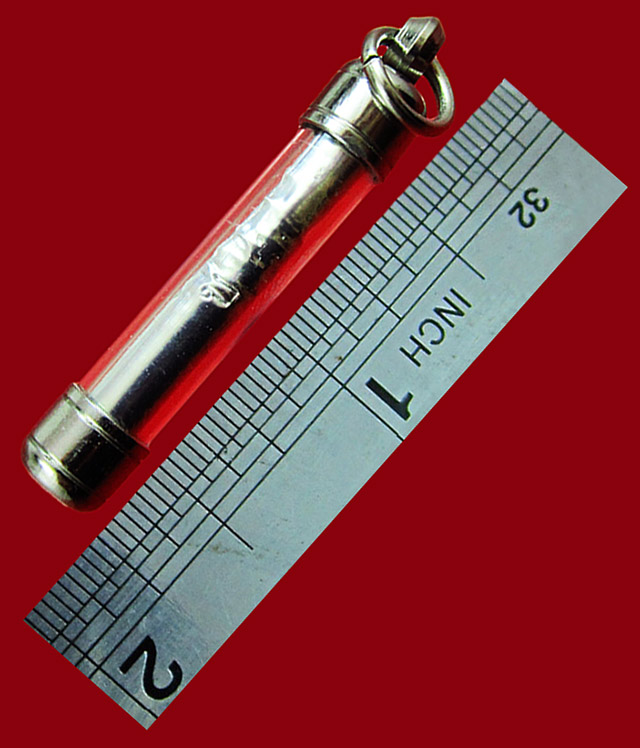 ตะกรุดเงินปั๊มยันต์โสฬสมหามงคล ตอกโค๊ด " บ " หลวงปู่บัว ถามโก วัดศรีบุรพาราม จ.ตราด ยาว ๑.๕ นิ้ว