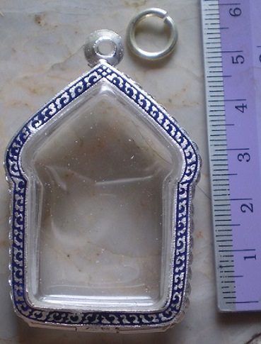 ตลับเงินลงยาเต็มใบ ่ข้างไข่เปลา  ใสขุนแผนพิมพ์ใหญ่  เคาะเดียว 