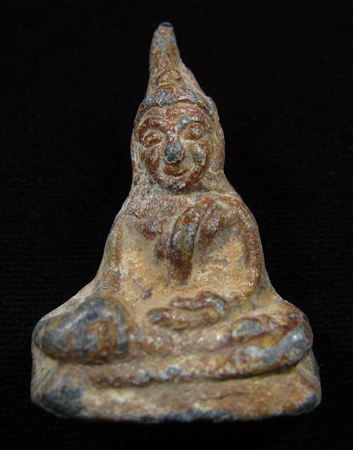 พระเนื้อชินตะกั่ว เนื้อสวยไม่ทราบที่ครับ