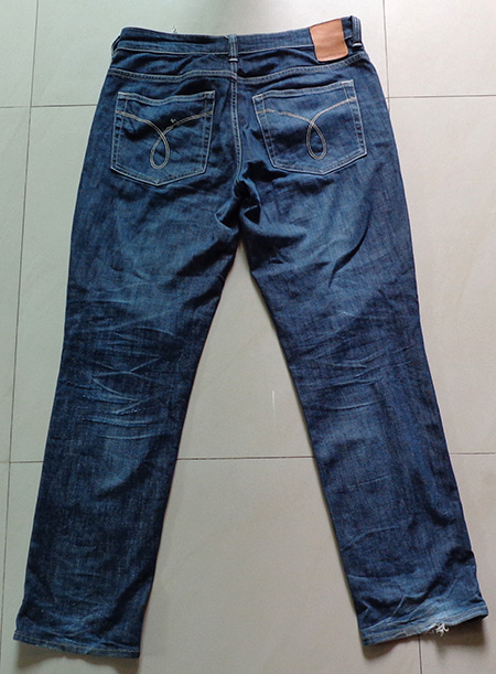 ยีนส์ Calvin Klein ของแท้ เอว 31 จัดไปเคาะเดียว