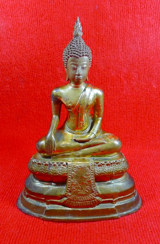 หลวงพ่อขาว เนื่อทองเหลือง วัดนครโปรดสัตว์ บ้านแพรก อยุธยา