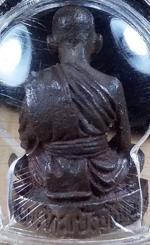 รูปหล่อหลวงปู่ดู่ รุ่นป่าหวาย ปี2531 มีโค๊ต