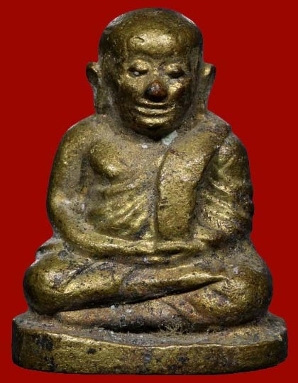 15/รูปหล่อหลวงพ่อเงิน รุ่นช้างคู่ วัดท้ายน้ำ ปี ๒๕๒๖ สร้างตามแบบพิมพ์ของเก่า กำนันวิรัตน์ (เสี่ยฮะ) 