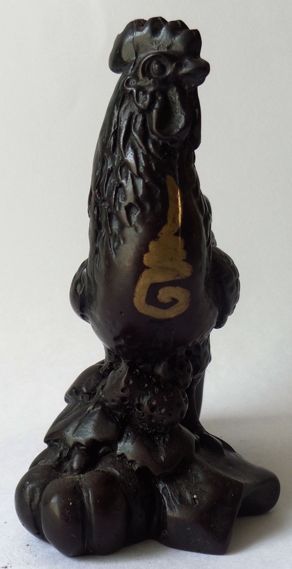 รายการด่วน ไก่เนื้อสิริก้า  สูง 9 ซม. สวยๆมาเป็นคู่เป็นเครื่องลางมงคล บูชาแล้วมีแต่สิ่งดีดีเข้า