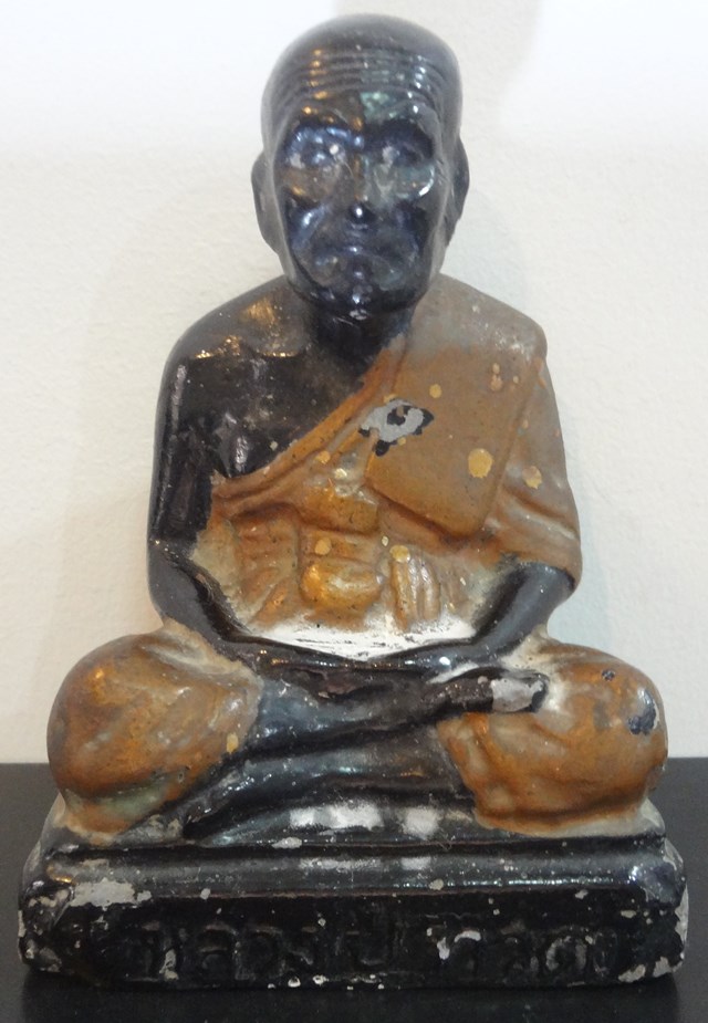 ลวงพ่อทวดเนื้อปูนผสมว่าน หน้าตัก 5 นิ้ว