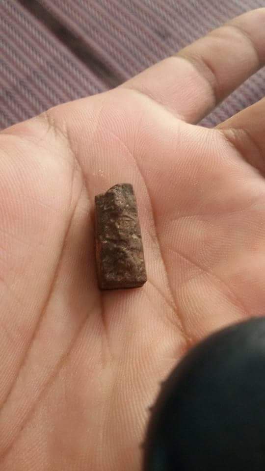 พระนาดูนตัดเดี่ยว เนื้อมะขามเปียก นิยม