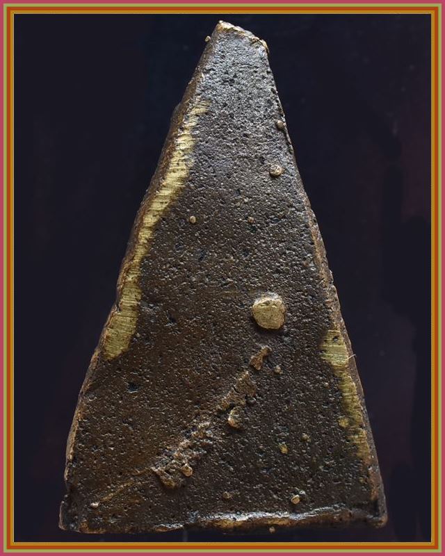 ท่านเจ้ามาฐานสูง พิมพ์ครึ่งซีก 