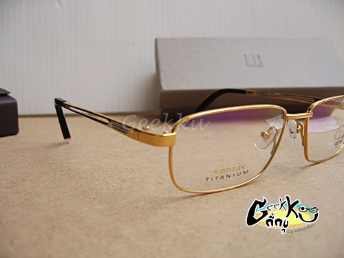 กรอบแว่นตา Dunhill  ทรงกรอบเต็มสีทอง ขาธรรมดา  ( Titanium ) 