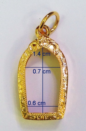  มือหนึ่งกรอบทองคำยกซุ้มหัวสิงห์ ปรกมะขาม/ปู่ทิม/ปู่โต๊ะ/พ่อคูณ/พระปรกมะขามทั่วไปหนัก 0.78 ราคา 1580