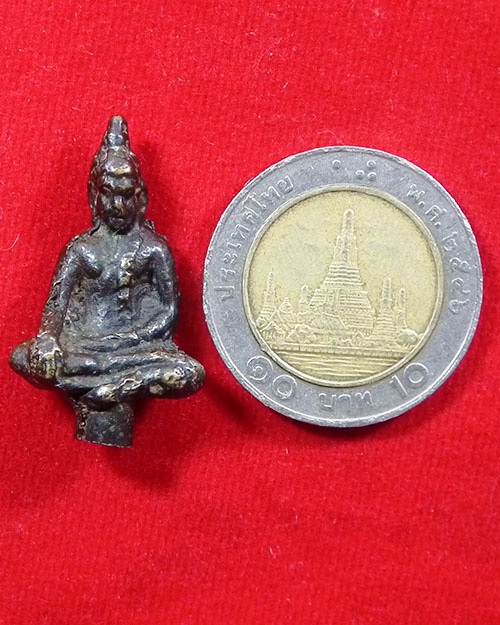 พระยอดธง หลวงปู่เจี๊ยะ แจกน้ำท่วม ปี 2538