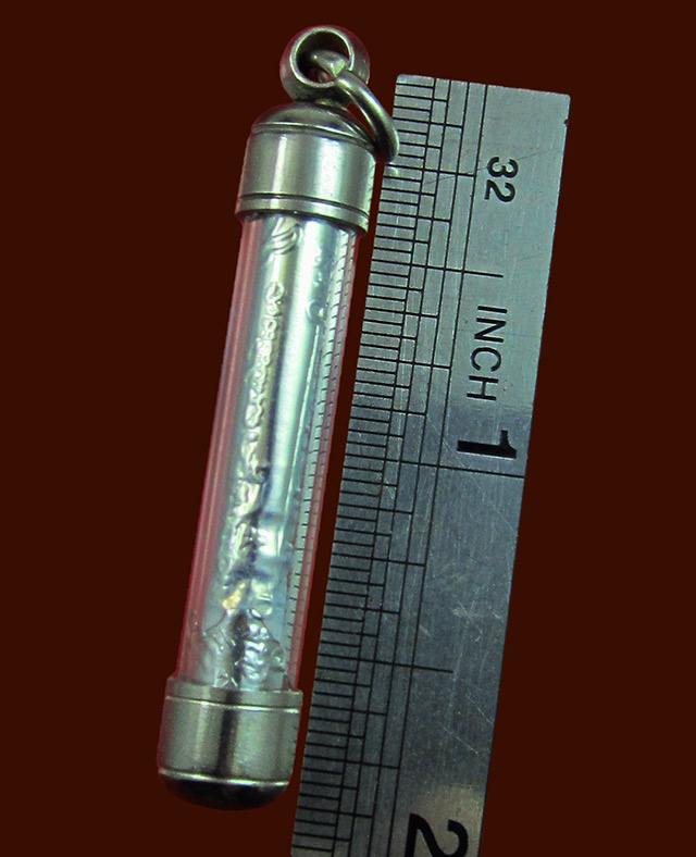 ตะกรุดเงินปั๊มยันต์โสฬสมหามงคล ตอกโค๊ด " บ " หลวงปู่บัว ถามโก วัดศรีบุรพาราม จ.ตราด ยาว ๑.๕ นิ้ว / ๒