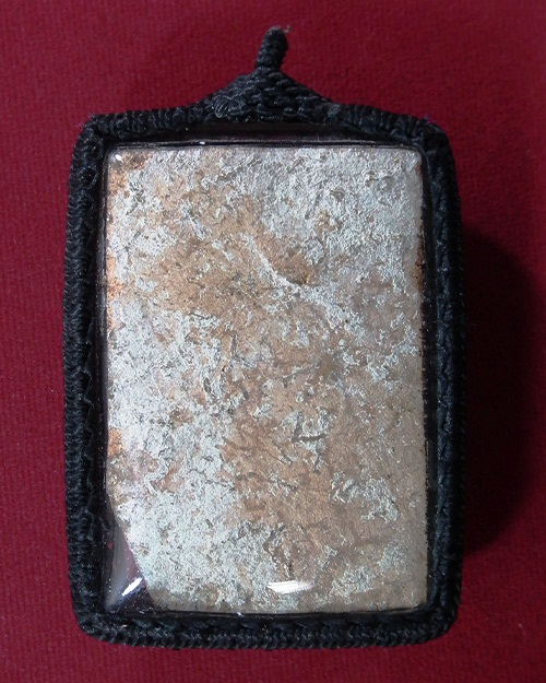 พระแผงนาดูนตัดเก้า  กรุพระบรมธาตุนาดูน จ.มหาสารคาม