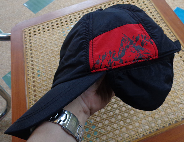 หมวก FELF ของแท้ ใส่ปั่นจักรยาน หรือจะเอาไปใส่เที่ยวก็สวยเท่ห์ครับ