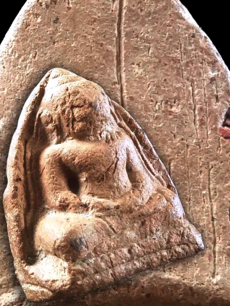 หลวงพ่อโต กรุบางกระทิง ปางสมาธิ