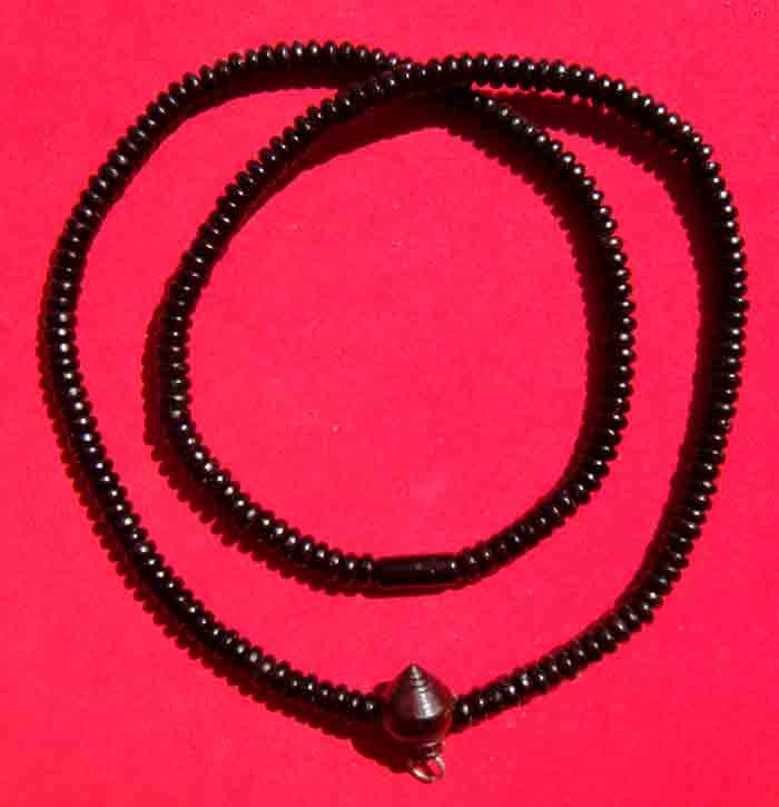 *** สร้อยผสมเม็ดกะลาตาเดียวคัดสวยประณีต ขนาด 28 นิ้วสวยๆครับยิ่งใส่ยิ่งดำเงางาม เป็นงาน Hand Make สว