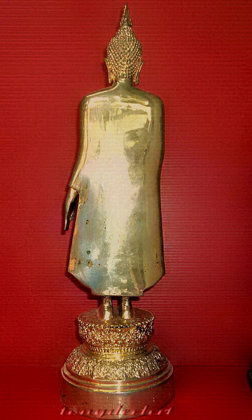 พระบูชาพระร่วงโรจนฤทธิ์ วัดพระปฐมเจดีย์ จ.นครปฐม กะไหล่ทองค่ะ