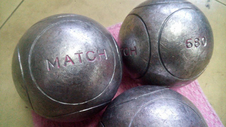 ลูกเปตองยี่ห้อ OBUT MATCH 1 ชุด (เหล็ก ไดร์/นน. 73/680)