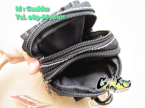 กระเป๋า เอาไว้ร้อยหูเข็มขัดใส่เหน็บเอวค่ะ 