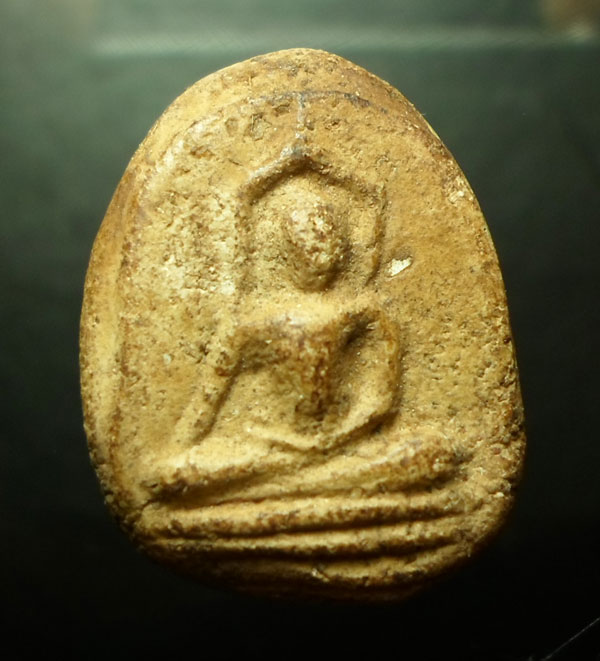 พระกรุ วัดใหม่ปากบาง  อยุธยา  พิมพ์เล็บมือ