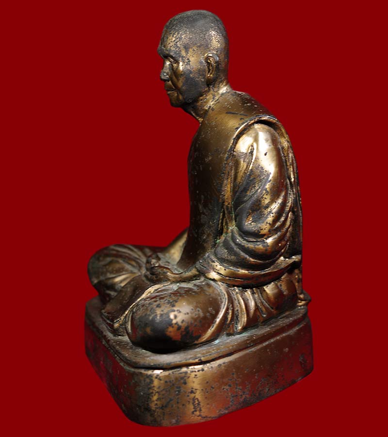 หลวงพ่อพรหม วัดสวรรค์วิถีธรรมาราม จ.นครสวรรค์ เนื้อโลหะรมมันปู หน้าตัก ๕ นิ้ว สูง ๗ นิ้ว