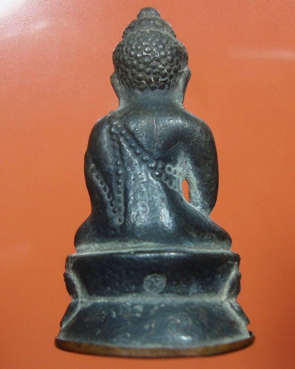 พระกริ่งรุ่นมงคลมหาเศรษฐี (หลวงปู่บัว ถามโก)วัดเกาะตะเคียน จ.ตราด ก้นทองแดง จาร สวยมาก