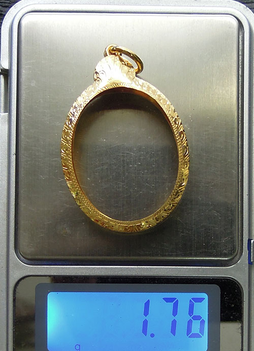 กรอบทองหัวเต่า มือ1ใส่ เหรียญรูปไข่รุ่น2,4 ลป.ทวด วัดช้างให้ จ.ปัตตานี, พระผงดวงเศรษฐี ลป.หมุน1.76g