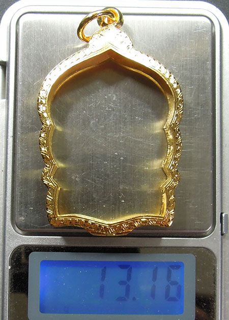 ตลับทองคำ มือ1ใส่ เหรียญนั่งพานชนะมาร, บ้านคลอง หลวงพ่อคูณ วัดบ้านไร่ จ.นครราชสีมา13.16กรัม