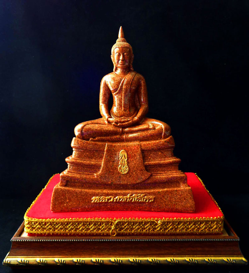 พระบูชาพระโสธร หน้าตัก5นิ้ว เนื้อกระเบื้องหลังคาโบส พิมพ์คมชัดมาก