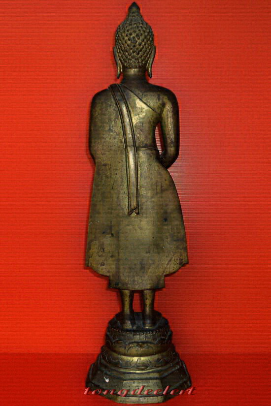 พระบูชาปางถวายเนตร(พระประจำวันอาทิตย์) หล่อดินไทย สูง 16.5 นิ้ว สวยมากค่ะ