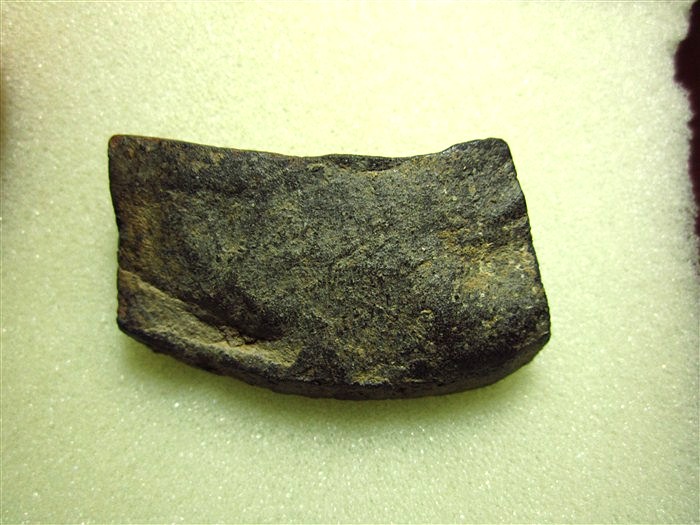 งบน้ำอ้อยตัดสามองค์ กรุเตาทุเรียง สุโขทัย เคาะเดียวแดงครับ