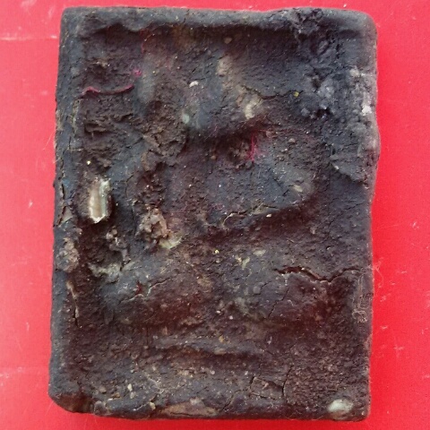 สมเด็จเข่าตุ่ม..เนื้อว่าน.ใต้ฐานโบสเก่าวัดพระยาปลา.หนองจอก