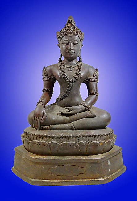 พระบูชาทรงเครื่อง ศิลปะสมัยเก่า