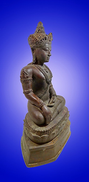 พระบูชาทรงเครื่อง ศิลปะสมัยเก่า