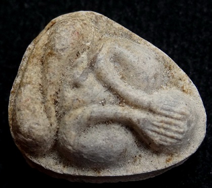 พระปิดตามหาเสน่ห์ หลังยันต์พุทโธ เนื้อเกสรเนื้อมันส์ๆ 