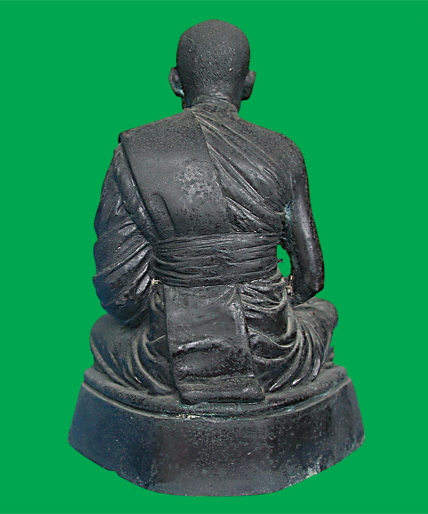 รูปหล่อบูชารุ่นแรก พระครูปลัดฝุ่น (เตี้ย) วัดสามเอก เดิมบางนางบวช สุพรรณบุรี สร้างปี... เคาะเดียวแดง