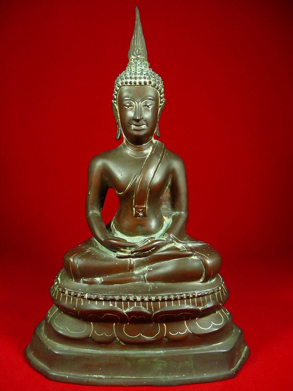 พระบูชาสมัยรัชกาล เนื้อแดงมันเทศ นิยม