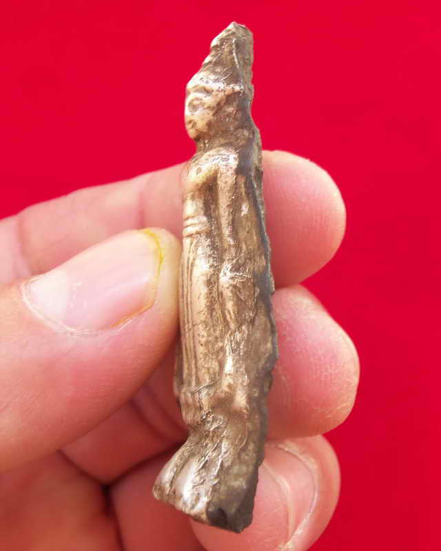 พระปางเปิดโลกเนื้อว่านหน้าเงิน กรุกำแพงเพชร พร้อมตลับขึ้นคอได้เลยจ้า