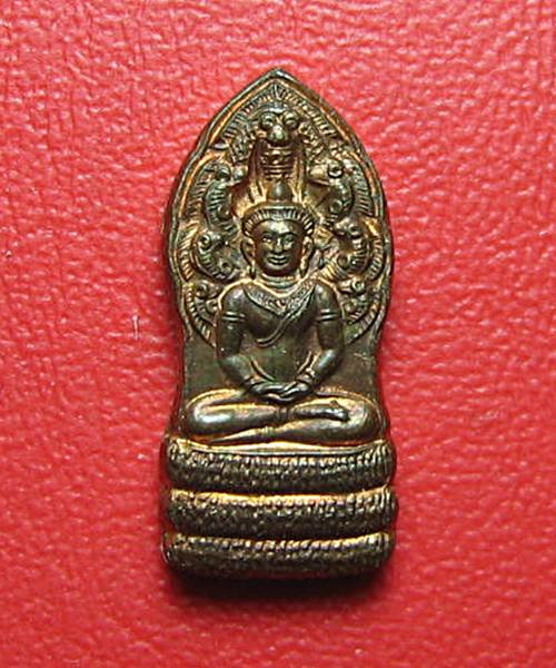  พระปรกมะขาม รุ่นแรก เนื้อทองแดง หลวงพ่ออุ้น วัดตาลกง เคาะเดียว