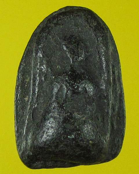 พระเนื้อดินกรุวัดโปรดเกษ จ.นนทบุรี พิมพ์พระคง เนื้อดำ