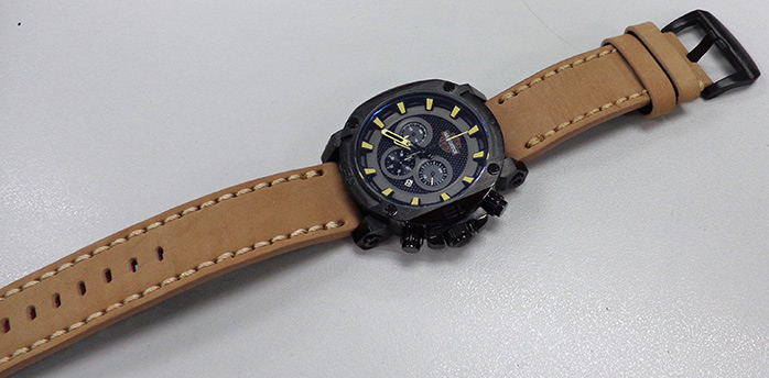 นาฬิกา HARLEY DAVIDSON ฮาเลย์ เดวิสัน ขนาด King size สวยมากๆครับ ของใหม่ครับ