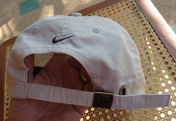 หมวก NIKE ของแท้ครับ รุ่น DRI . FIT 