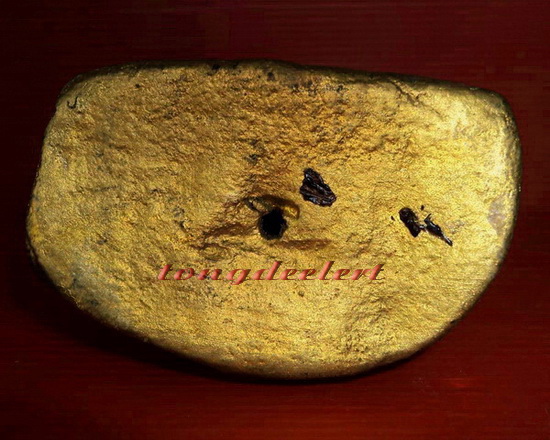 พระบัวเข็มเนื้อผงทาบรอนซ์ทอง หลวงพ่อนารถ วัดศรีโลหะราษฏร์บำรุง อ.ท่าม่วง จ.กาญจนบุรี