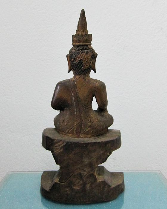 พระบูชา ไม้แกะล้านนา เก่าๆ