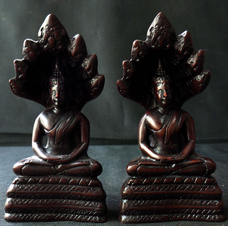 มาเป็นคู่ พระพุทธรูปปางนาคปรก เนื้อสิริก้า 2 องค์ สูง 9.5 ซม. พุทธศิลป์ใหม่