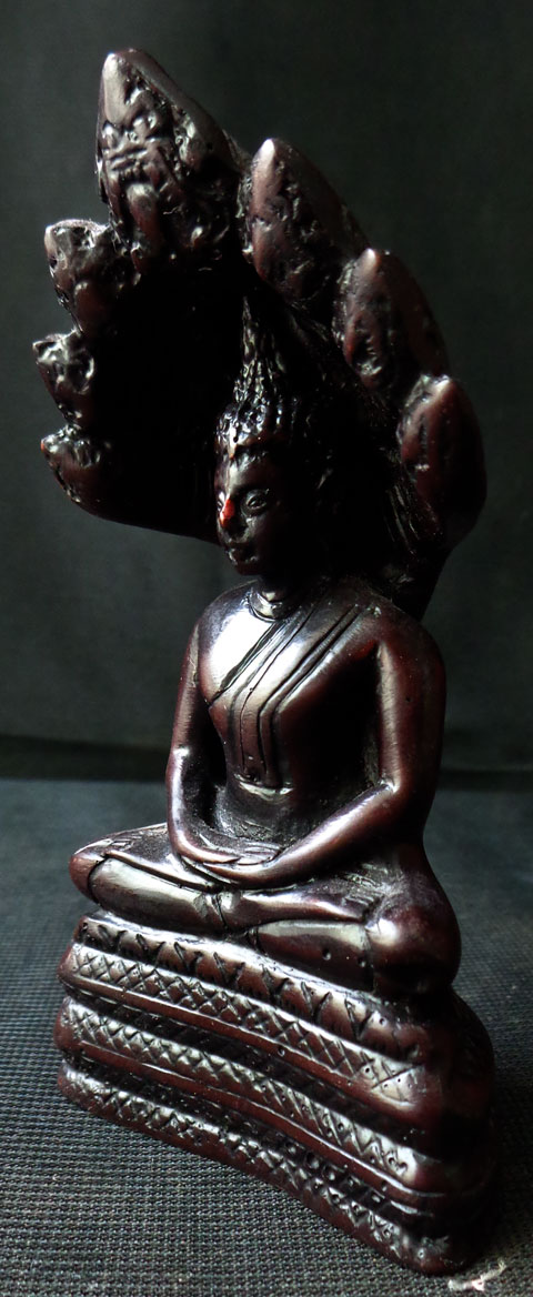 มาเป็นคู่ พระพุทธรูปปางนาคปรก เนื้อสิริก้า 2 องค์ สูง 9.5 ซม. พุทธศิลป์ใหม่