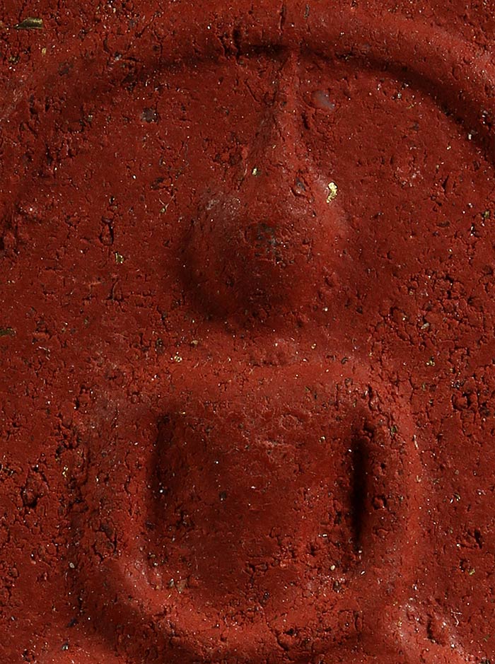 พระผงญาณวิลาส พิมพ์สมเด็จ หลวงพ่อแดง วัดเขาบันไดอิฐ เนื้อสีแดง (นิยมมาก) สภาพสวยมากครับ