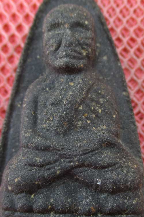หลวงปู่ทวด วัดท่าไทร จ.สุราษฏร์ฯ ปี 2537 พิมพ์ใหญ่ เนื้อว่านกากยายักษ์ อาจารย์นอง วัดทรายขาว ปลุกเสก